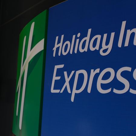 Holiday Inn Express İstanbul - Ataköy Metro Dış mekan fotoğraf