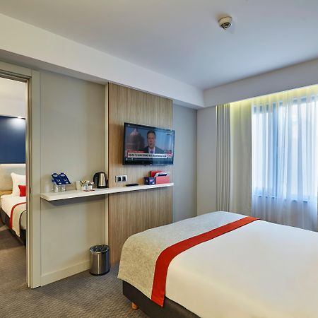 Holiday Inn Express İstanbul - Ataköy Metro Dış mekan fotoğraf